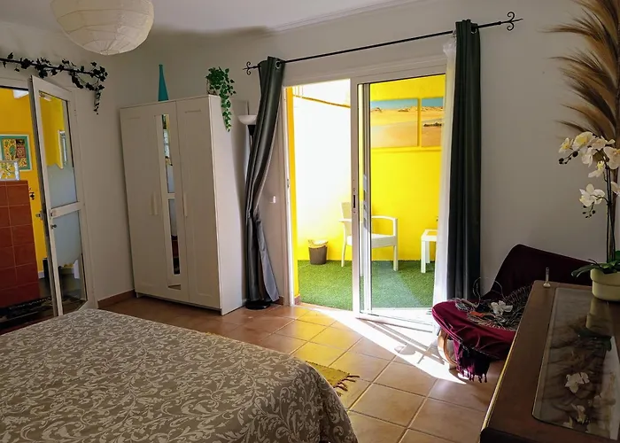 Δωμάτια σε οικογενειακή κατοικία Shangrila